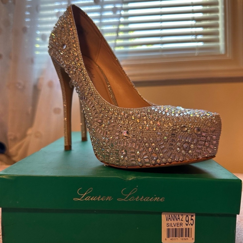Lauren Lorraine Rhinestone Women’s High Heels Pumps